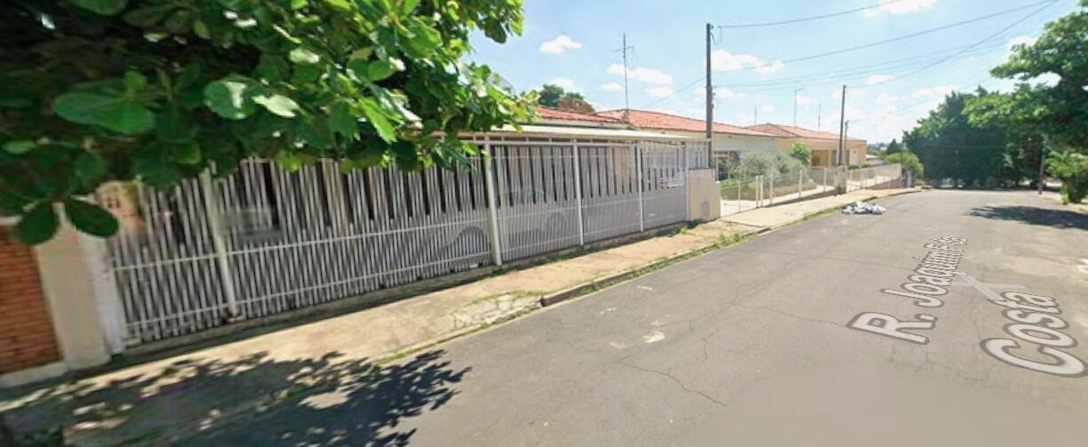 Casa no Bairro Jardim Planalto (foto 2 de 4)