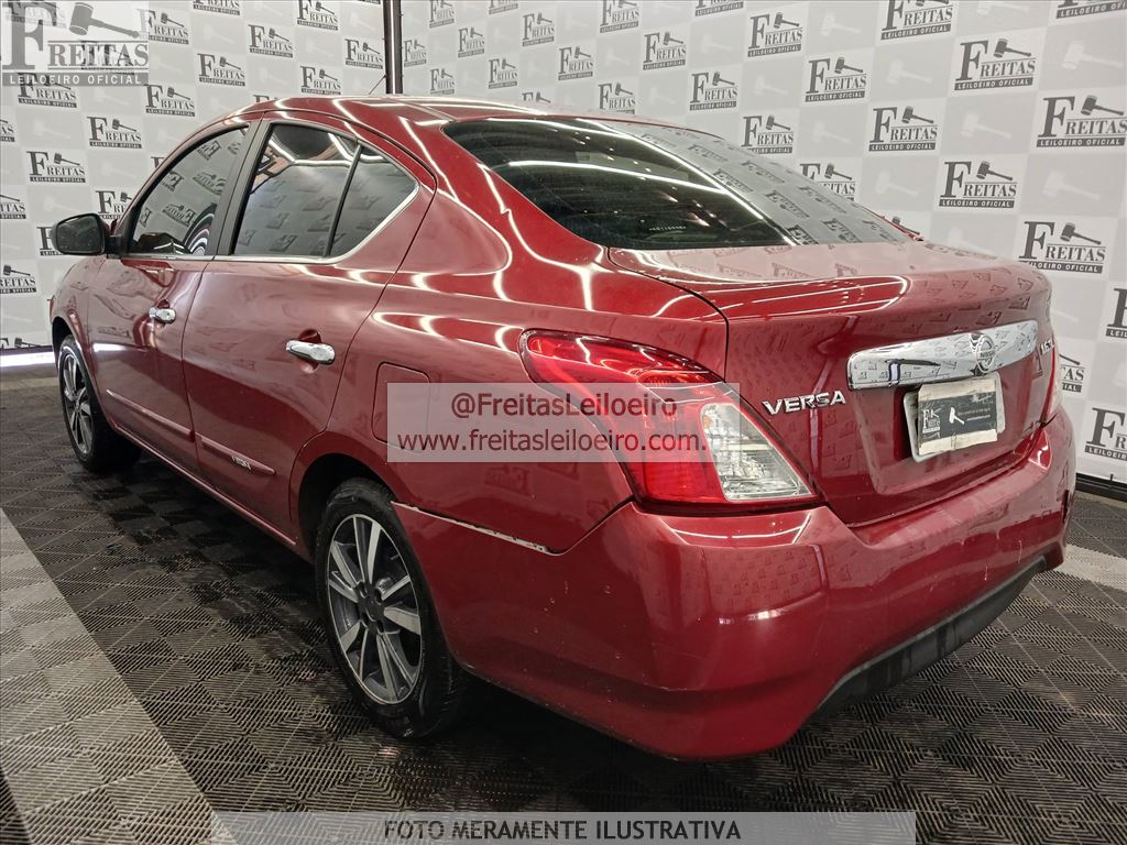 Nissan Versa 16sl CVT 2019 — foto 3