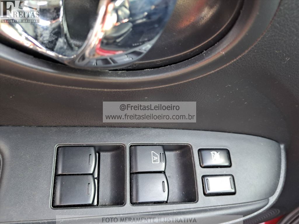 Nissan Versa 16sl CVT 2019 — foto 12