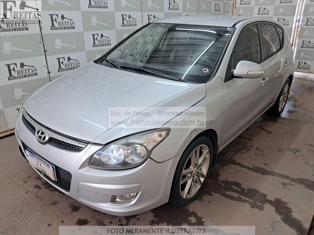 Hyundai I30 2.0 2012, prata