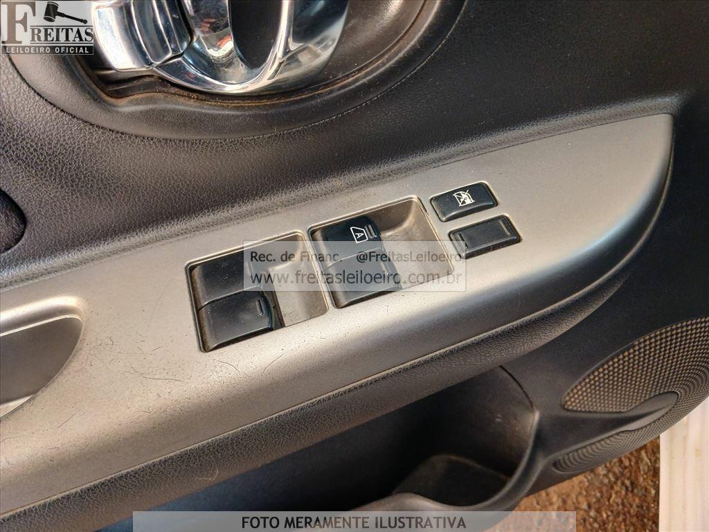 Nissan March 16sl 2015 — foto 11