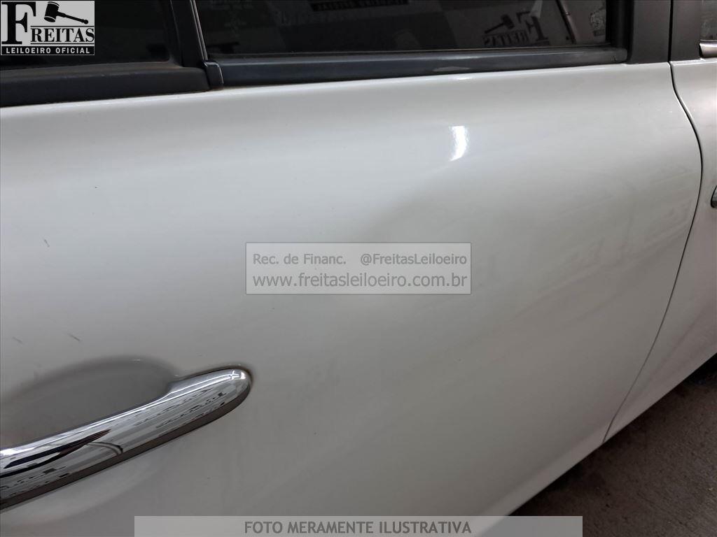 Nissan March 16sl 2015 — foto 22