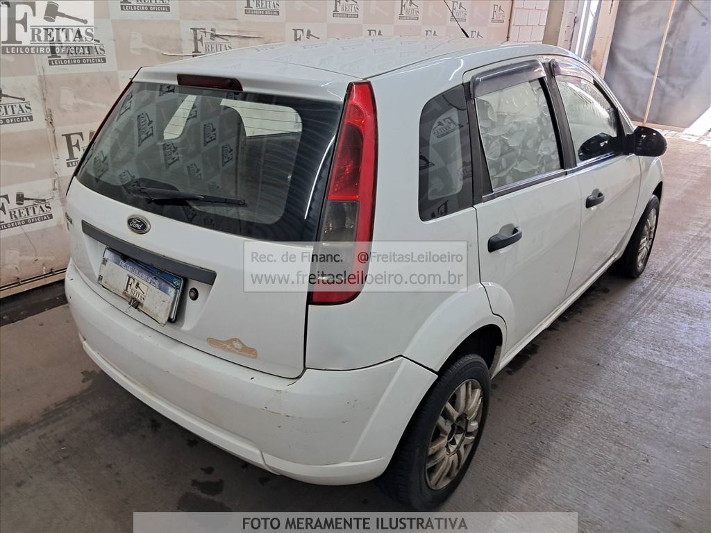 Ford Fiesta Flex 2013 — foto 4