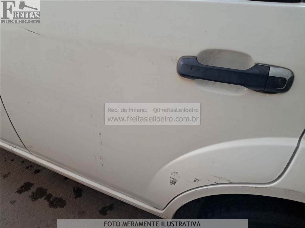 Ford Fiesta Flex 2013 — foto 14