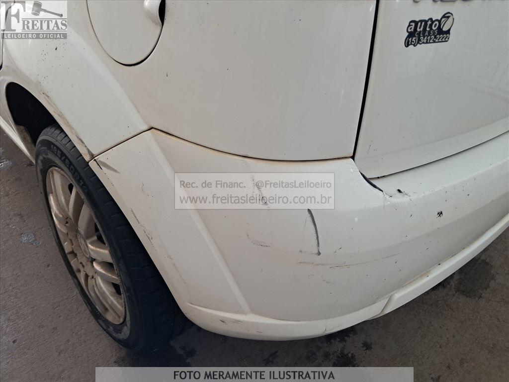 Ford Fiesta Flex 2013 — foto 24