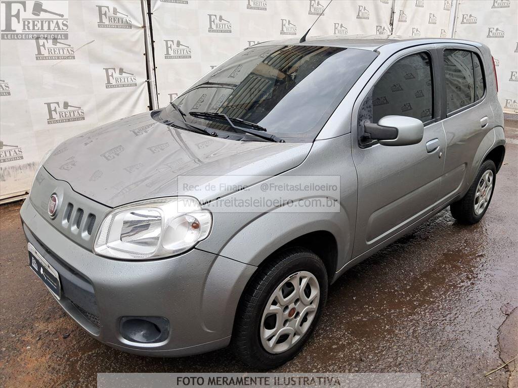 Fiat UNO Vivace 1.0 2014, cinza