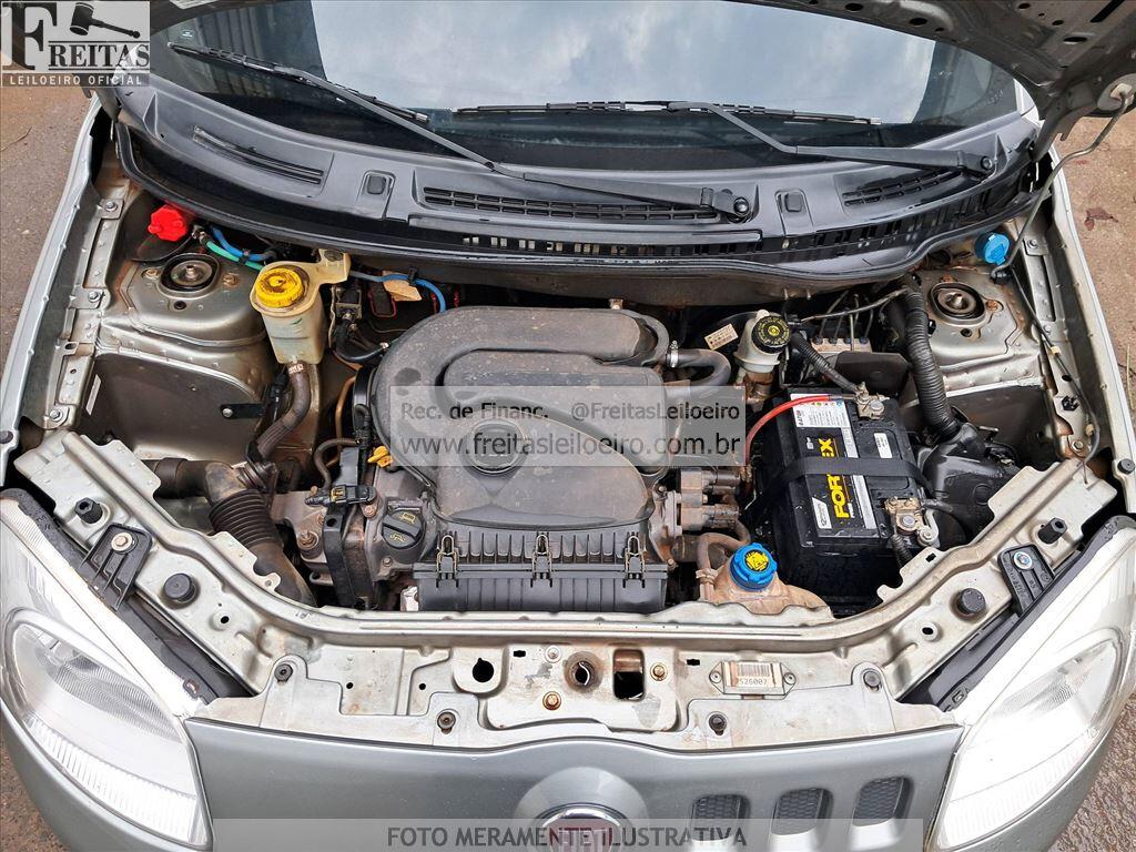 Fiat UNO Vivace 1.0 2014 — foto 8