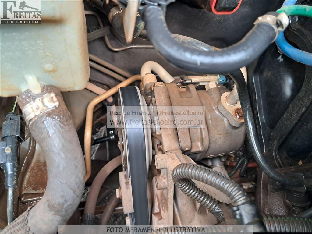 Fiat UNO Vivace 1.0 2014 — foto 11