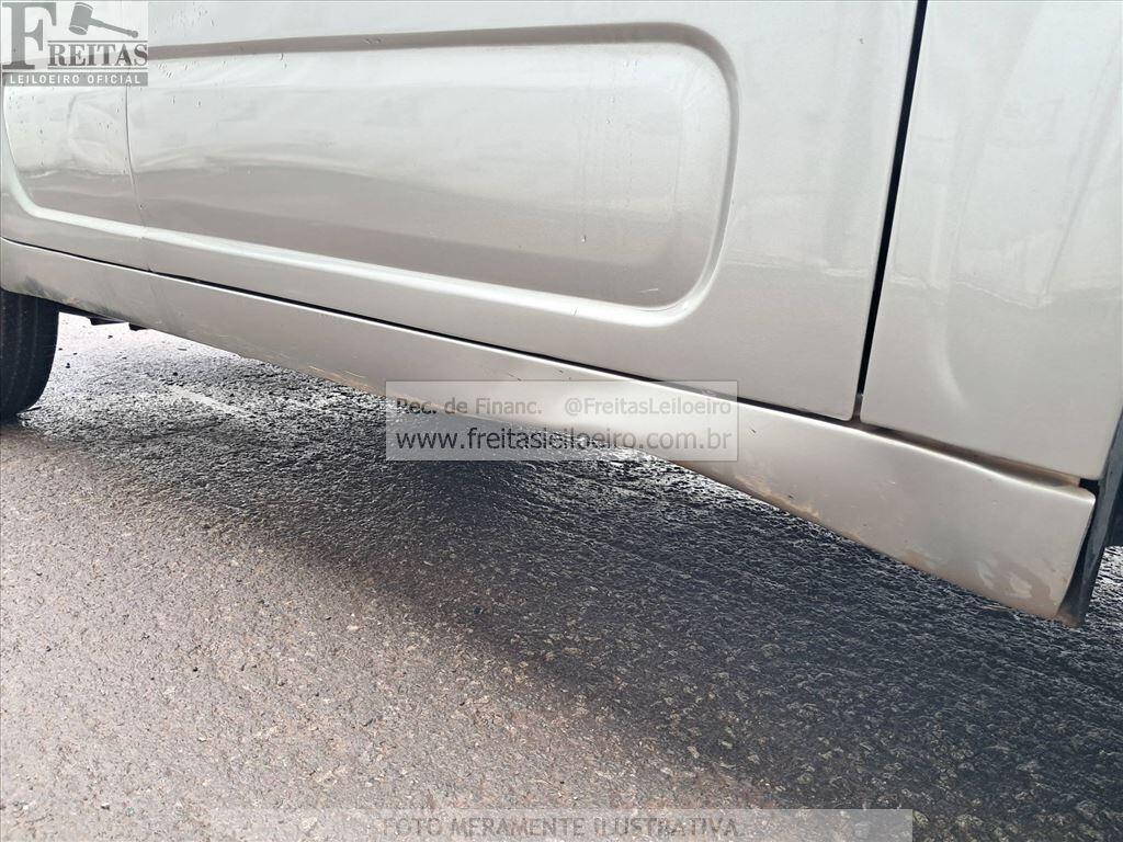 Fiat UNO Vivace 1.0 2014 — foto 15