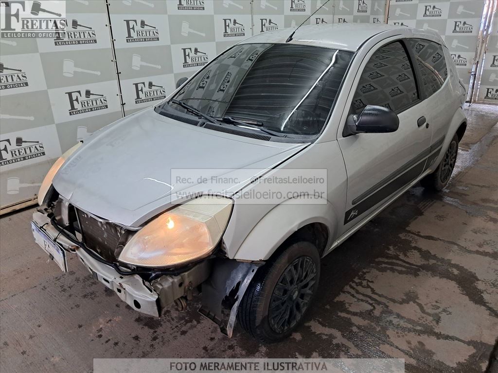Ford KA Flex 2010, prata