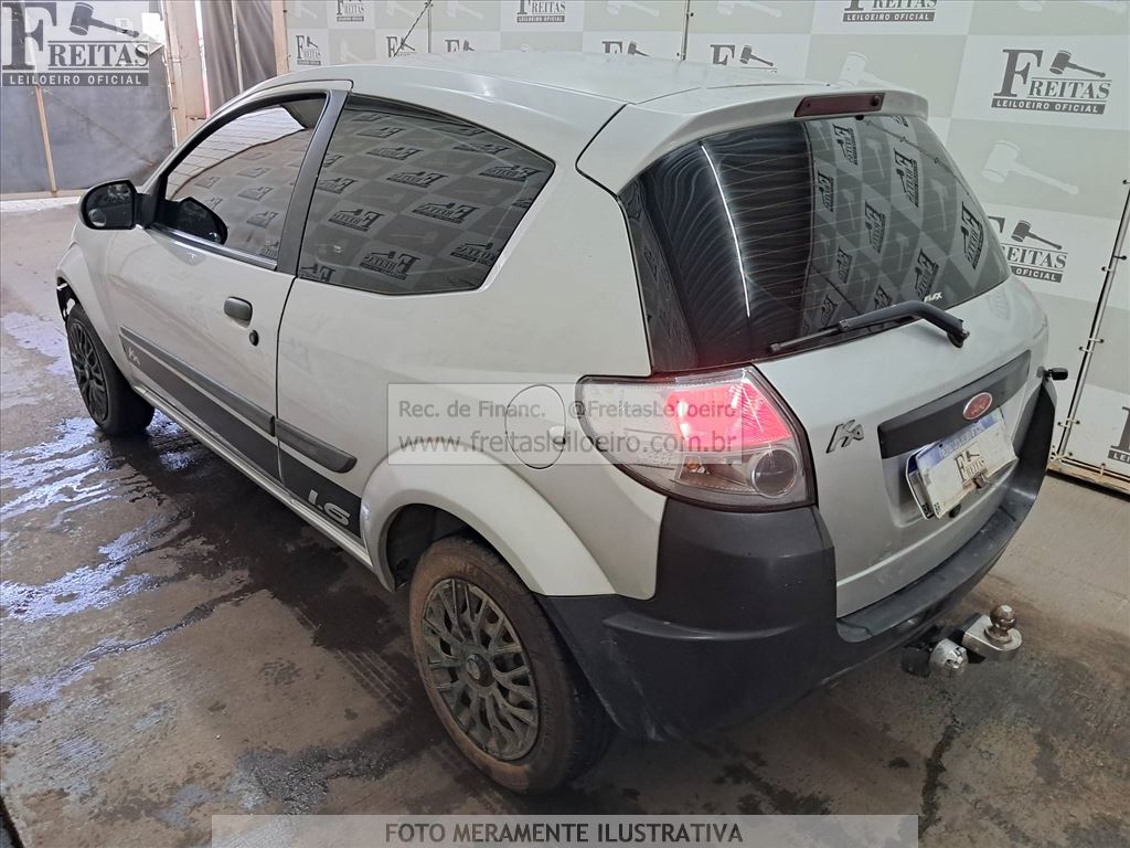 Ford KA Flex 2010 — foto 3