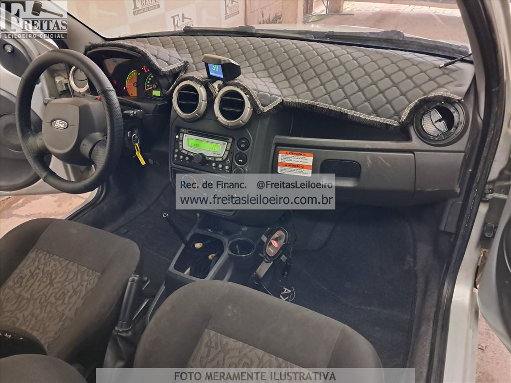 Ford KA Flex 2010 — foto 5