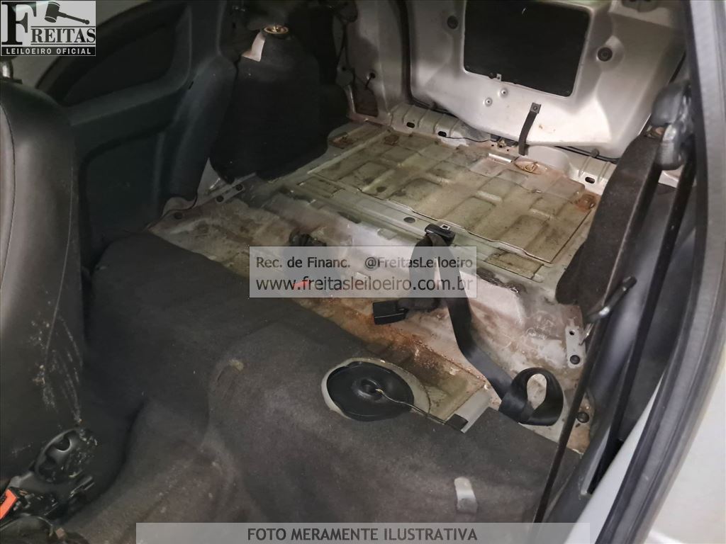 Ford KA Flex 2010 — foto 7