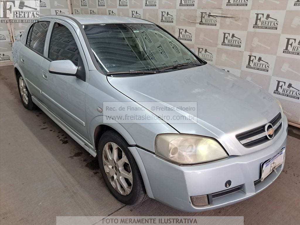 Chevrolet Astra HB 4P Advantage 2011 — foto 2