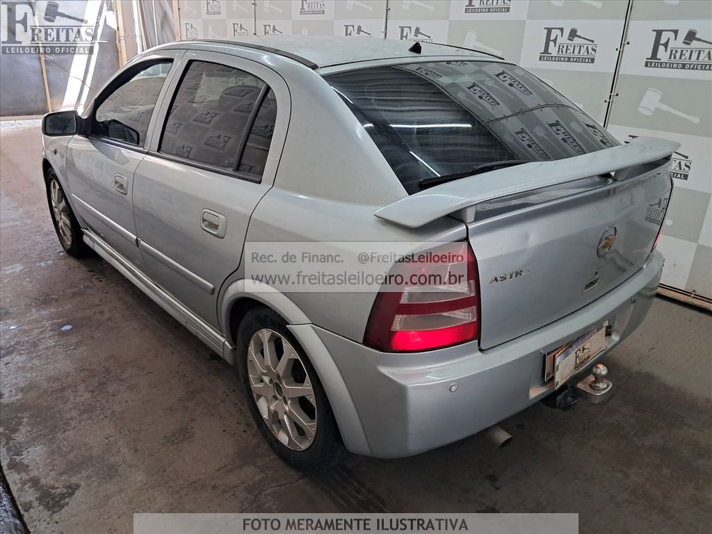 Chevrolet Astra HB 4P Advantage 2011 — foto 3