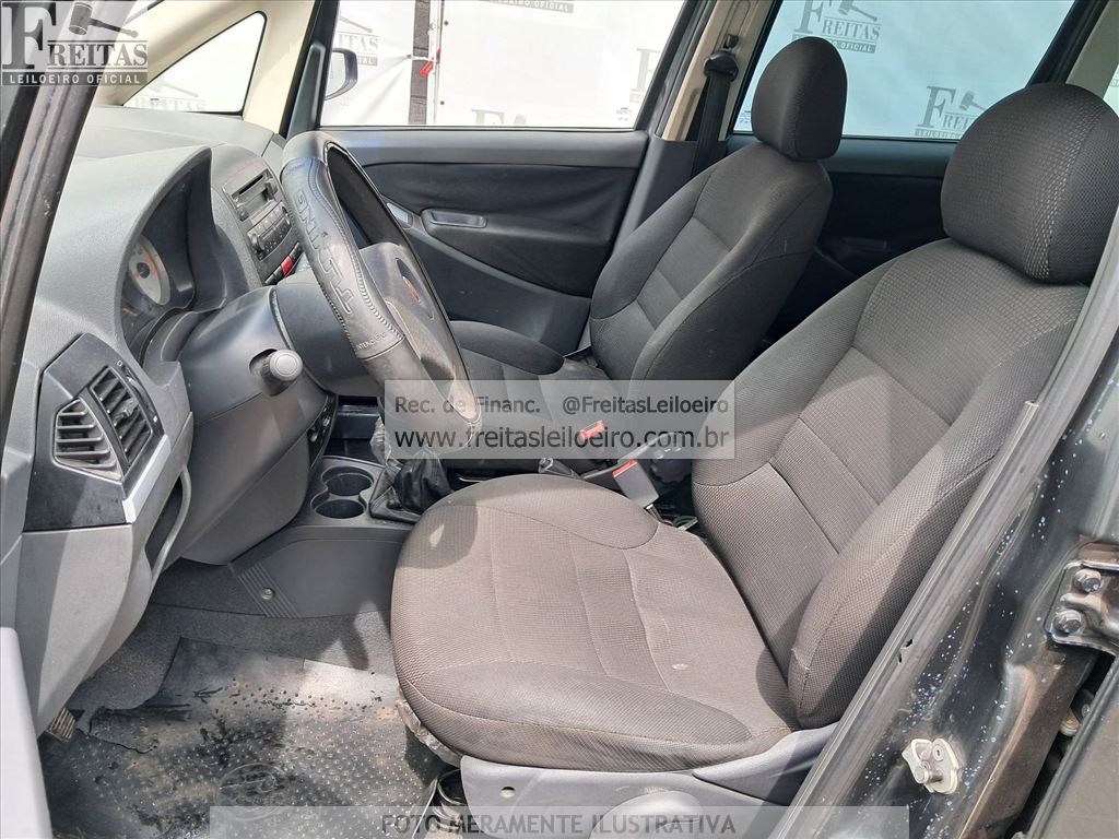 Fiat Idea ELX Flex 2010 — foto 6