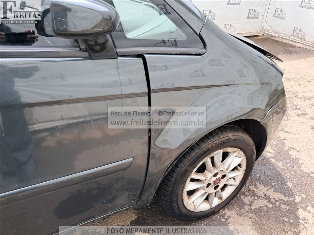 Fiat Idea ELX Flex 2010 — foto 15