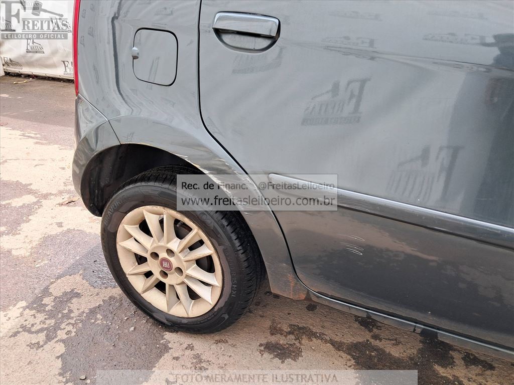 Fiat Idea ELX Flex 2010 — foto 17