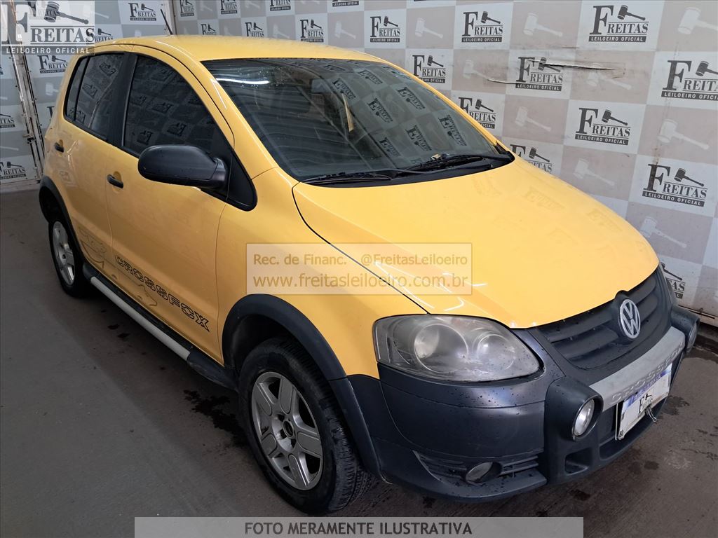 Volkswagen Crossfox 2010 — foto 2