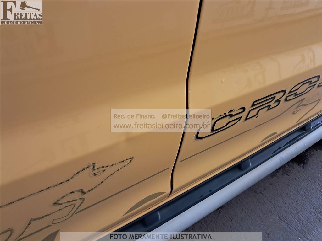 Volkswagen Crossfox 2010 — foto 18