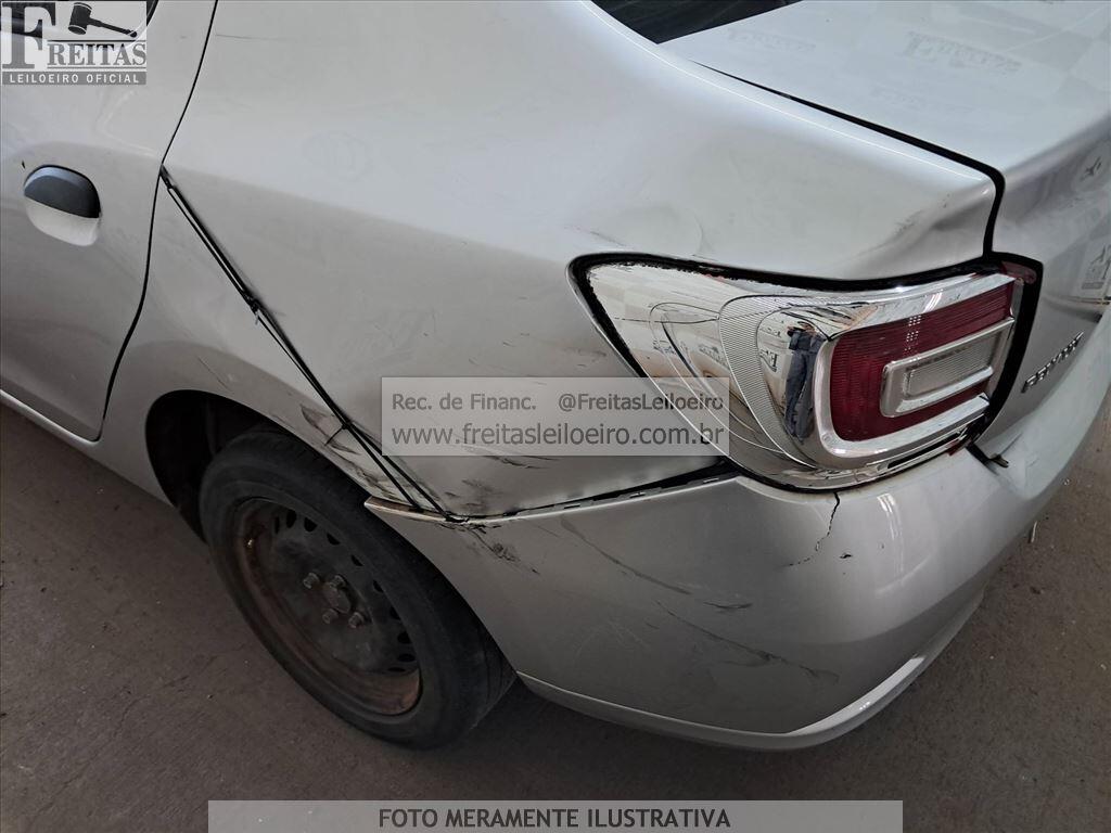 Renault Logan Auth 10 2018 — foto 16