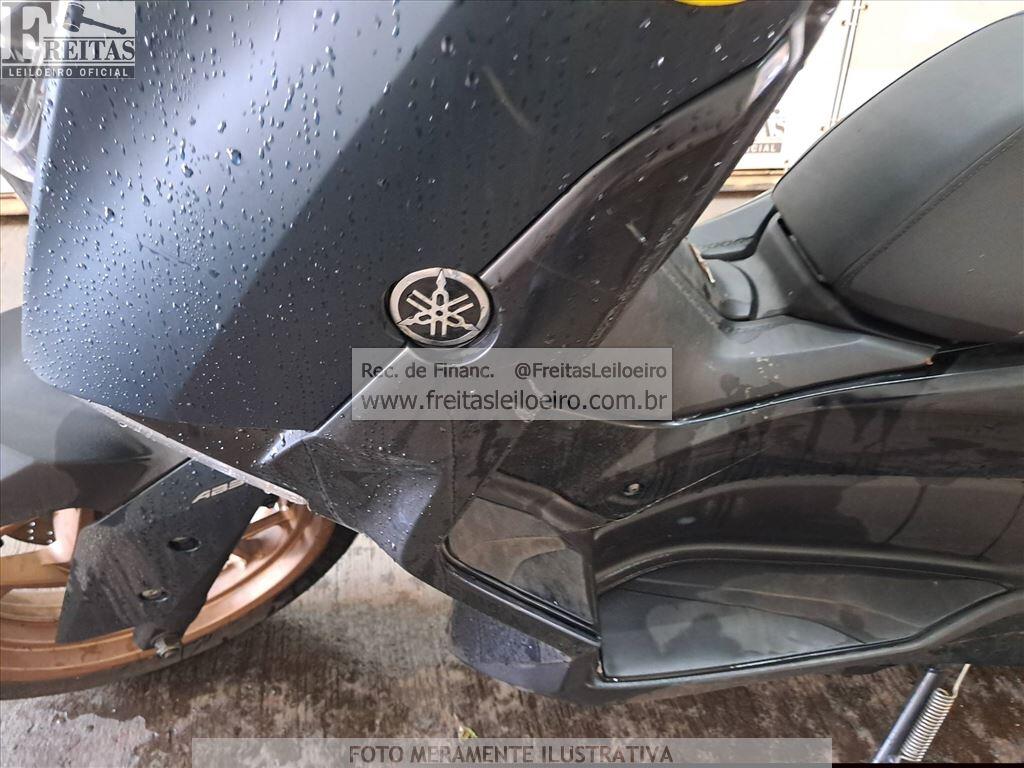 Yamaha Xmax 2023 — foto 6