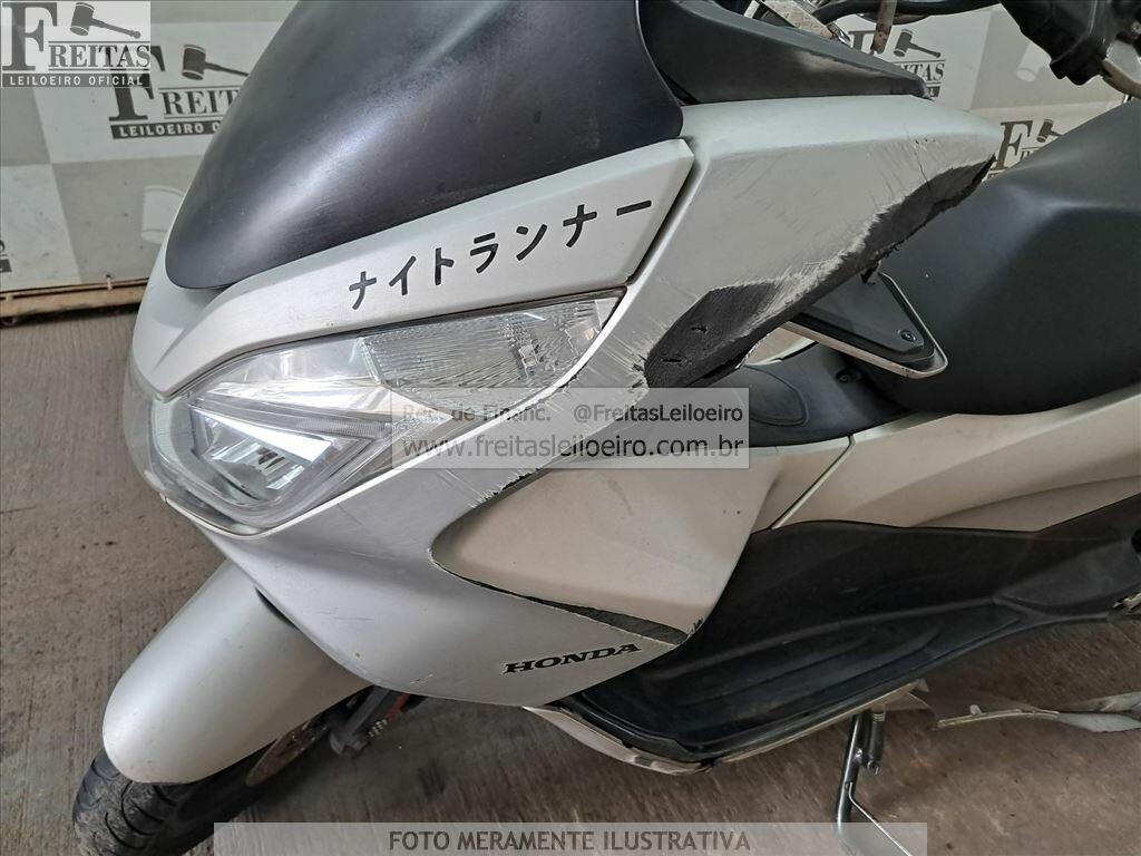 Honda PCX 150 2018 — foto 6