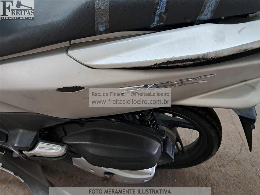 Honda PCX 150 2018 — foto 9