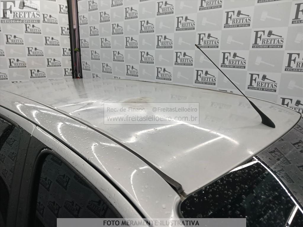 Fiat UNO Vivace 1.0 2015 — foto 8