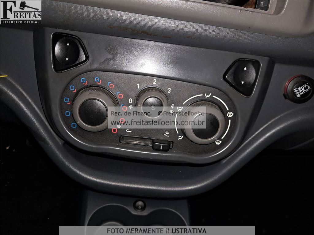 Fiat UNO Vivace 1.0 2015 — foto 11