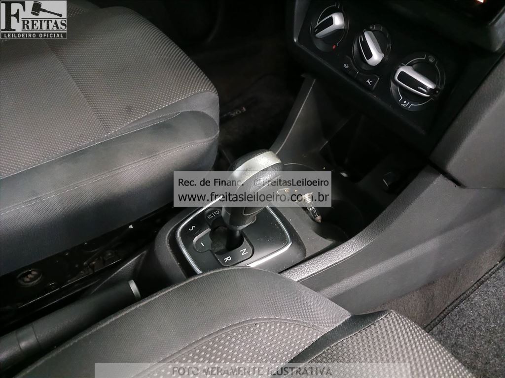 Volkswagen FOX 1.6 GII 2011 — foto 8
