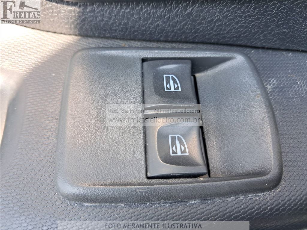 Renault Logan Auth 10 2019 — foto 10