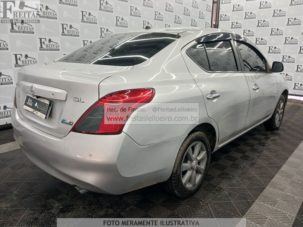 Nissan Versa 16sl Flex 2013 — foto 4
