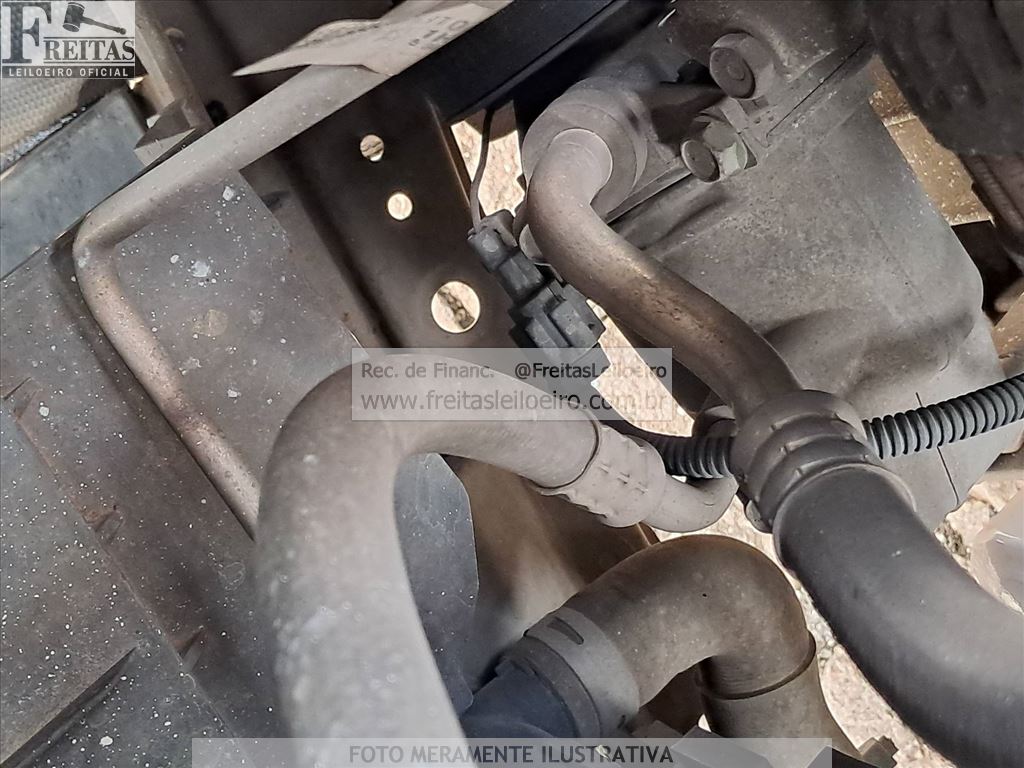 Nissan Versa 16sl Flex 2013 — foto 13
