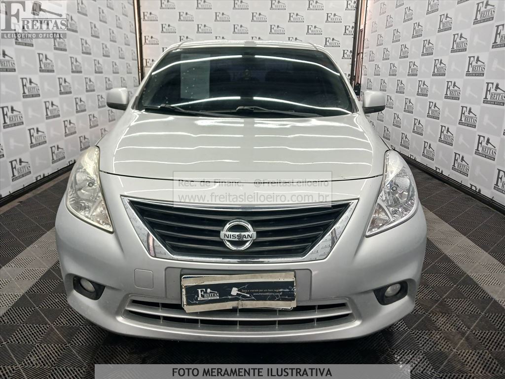 Nissan Versa 16sl Flex 2013 — foto 14