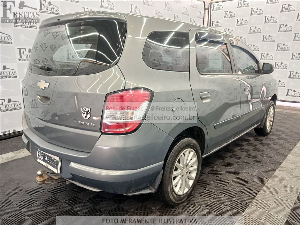 Chevrolet Spin 1.8l MT LT 2013 — foto 4