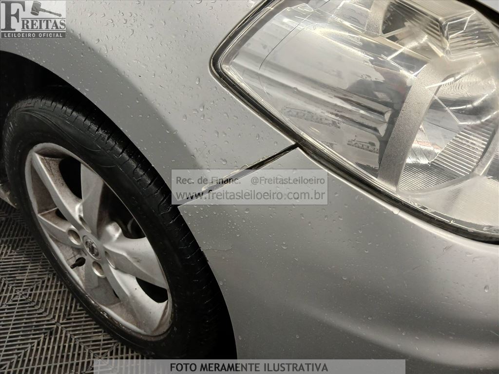 Nissan Tiida 18sl Flex 2012 — foto 17