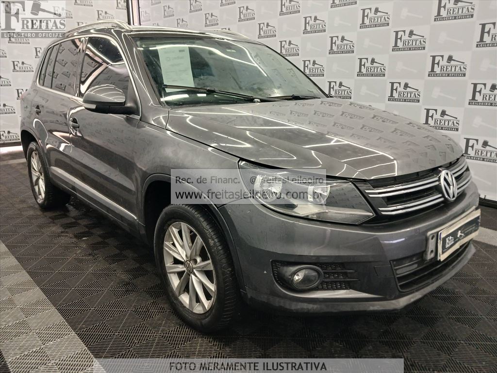Volkswagen Tiguan 2.0 TSI 2012 — foto 2