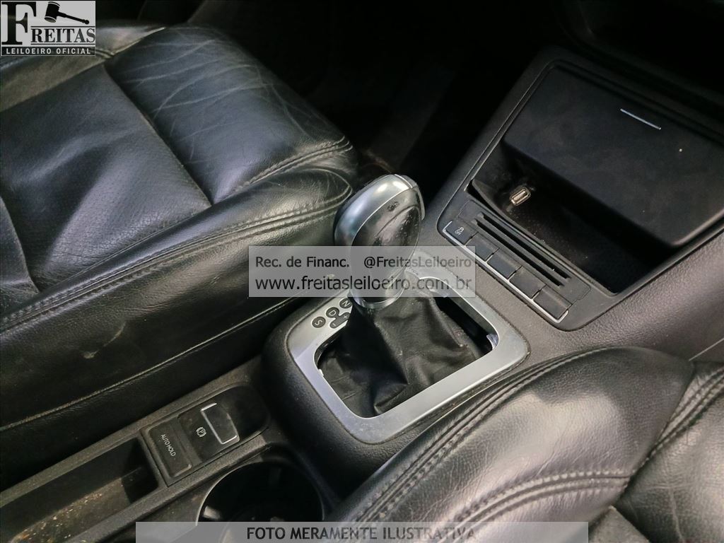 Volkswagen Tiguan 2.0 TSI 2012 — foto 8