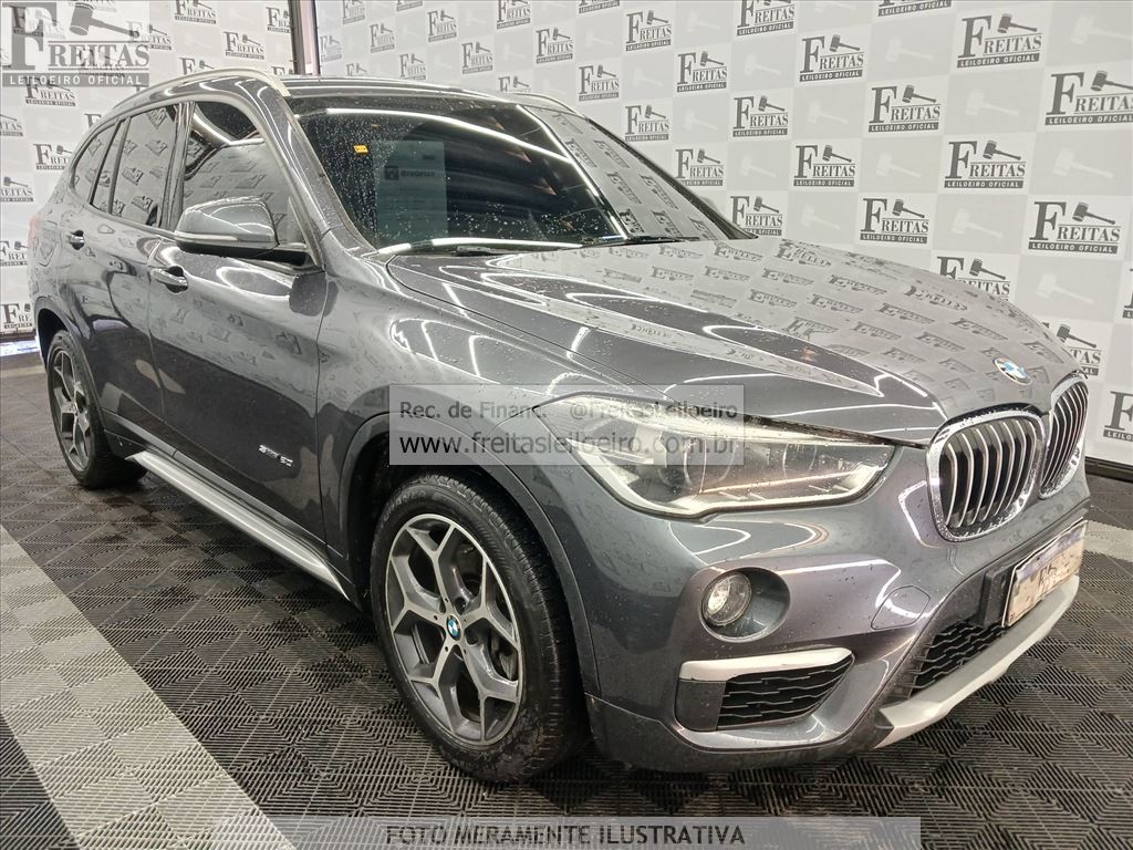 BMW X1 S20i Activeflex 2016 — foto 2
