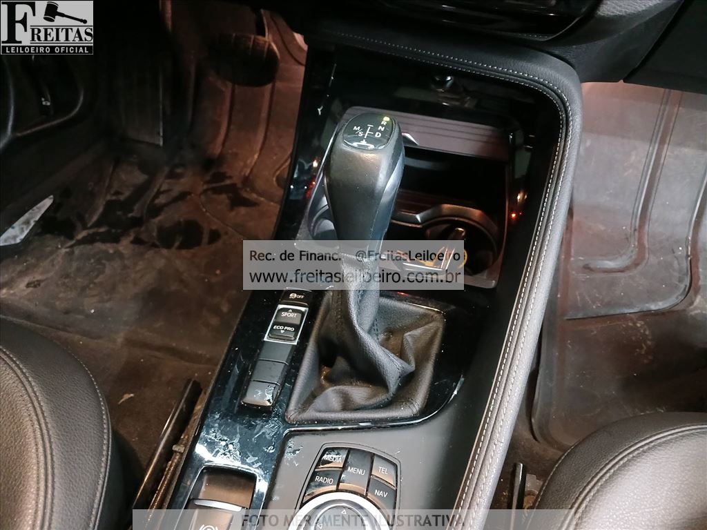 BMW X1 S20i Activeflex 2016 — foto 8