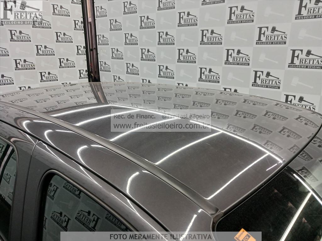 Fiat Mobi Like 2022 — foto 8