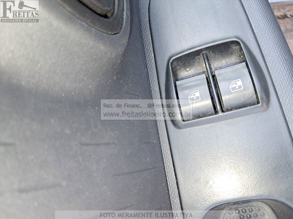 Fiat Mobi Like 2022 — foto 13