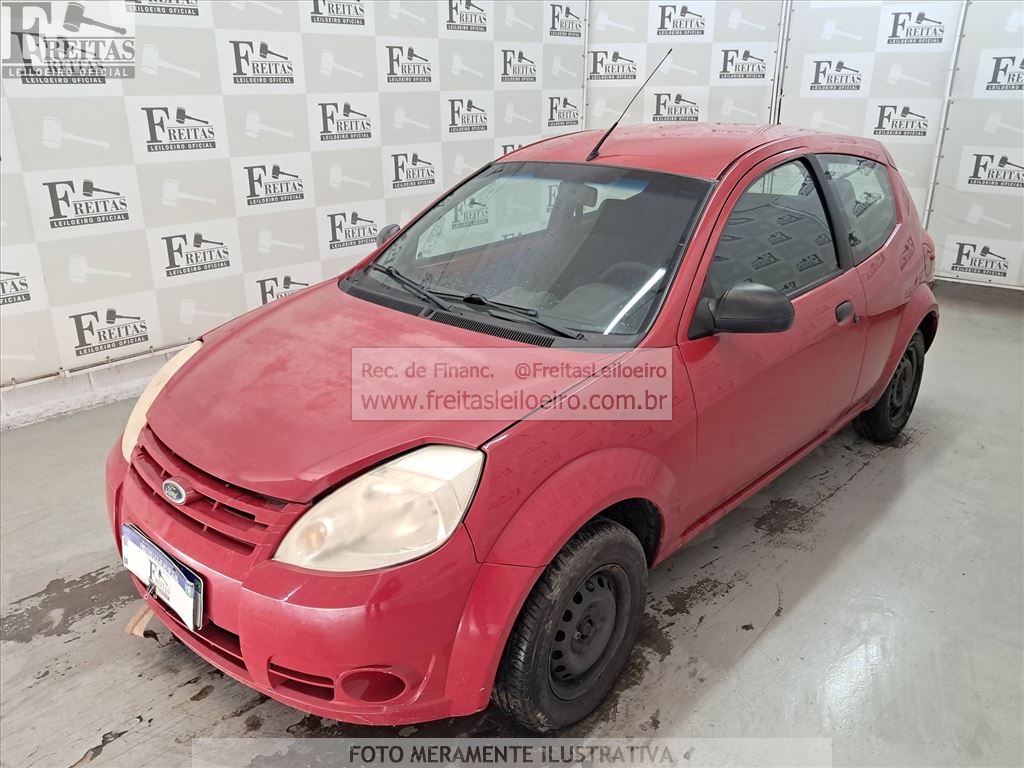 Ford KA Flex 2009, vermelha
