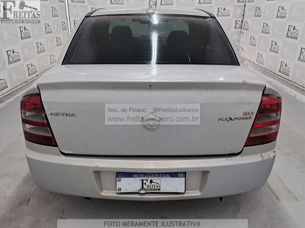 Chevrolet Astra Sedan Confort 2005 — foto 23