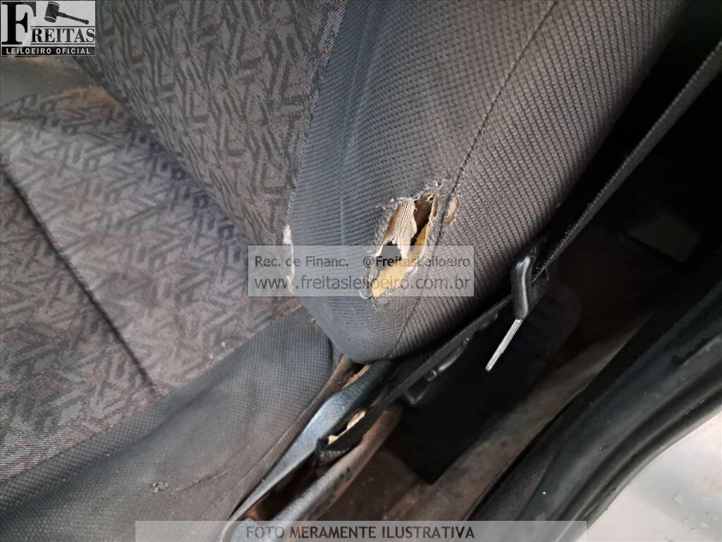 Chevrolet Astra Sedan Confort 2005 — foto 31
