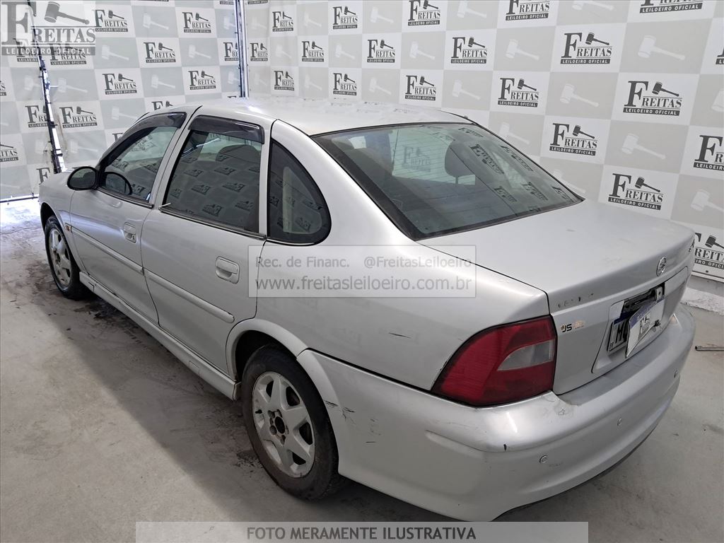 Chevrolet Vectra GL 2002 — foto 3