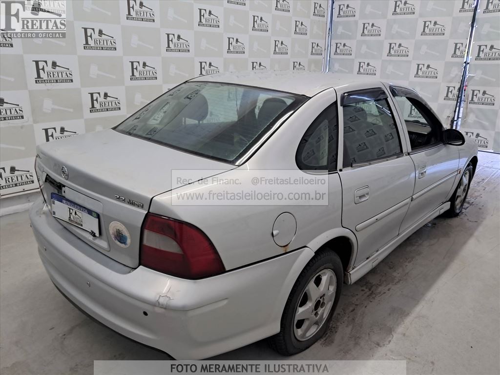 Chevrolet Vectra GL 2002 — foto 4
