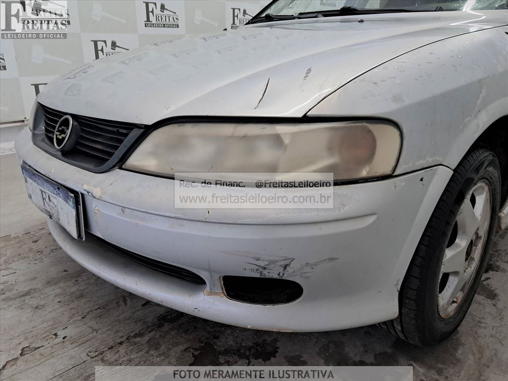 Chevrolet Vectra GL 2002 — foto 21