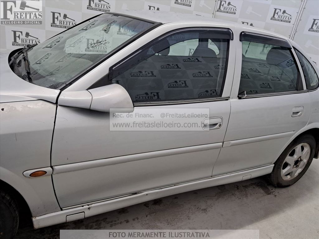 Chevrolet Vectra GL 2002 — foto 24